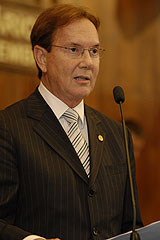 Maior votação de Loureiro foi em Santo Ângelo, sua cidade natal