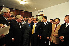 Governador e autoridades foram recepcionados na Sala da Presidência